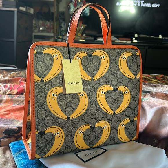 GUCCI 🍌 Banana Limited Edition Tote - Picture 2 of 14